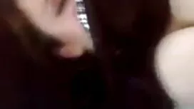 Dia memberikan lama- ...