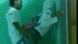 Seks dengan wanita j ...