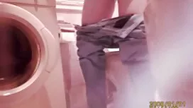 Keras wanita Melissa ...