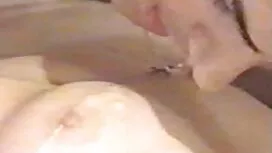 Seorang lelaki yang  ...