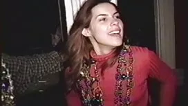 Dua laki-laki dibawa ...