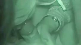 Suami melihat dia hi ...
