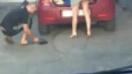 Seksi, mengusap, mel ...