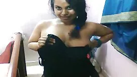 Pelajar-pelajar memb ...
